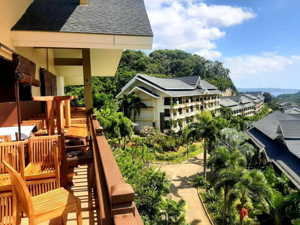 Unit 306 Alta Vista De Boracay By David