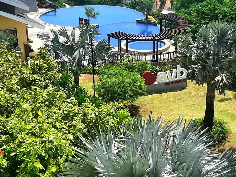 Unit 306 Alta Vista De Boracay By David